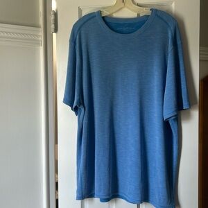 Men’s Tommy Bahama short sleeve crewneck